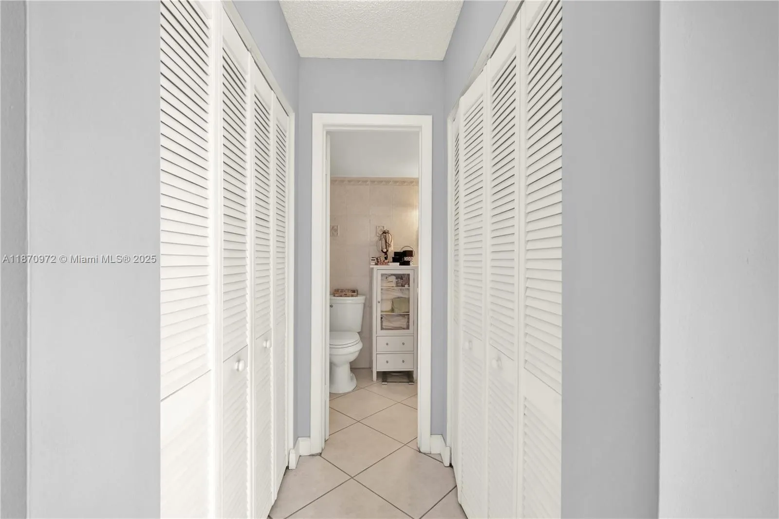 5055 NW 7th St, #806
