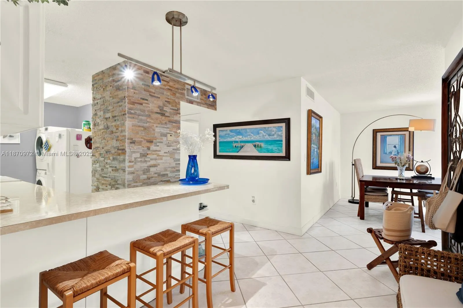 5055 NW 7th St, #806