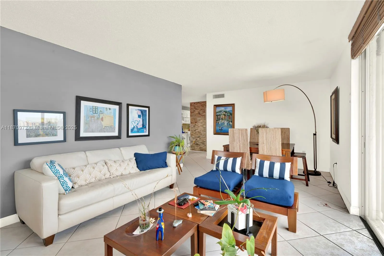 5055 NW 7th St, #806
