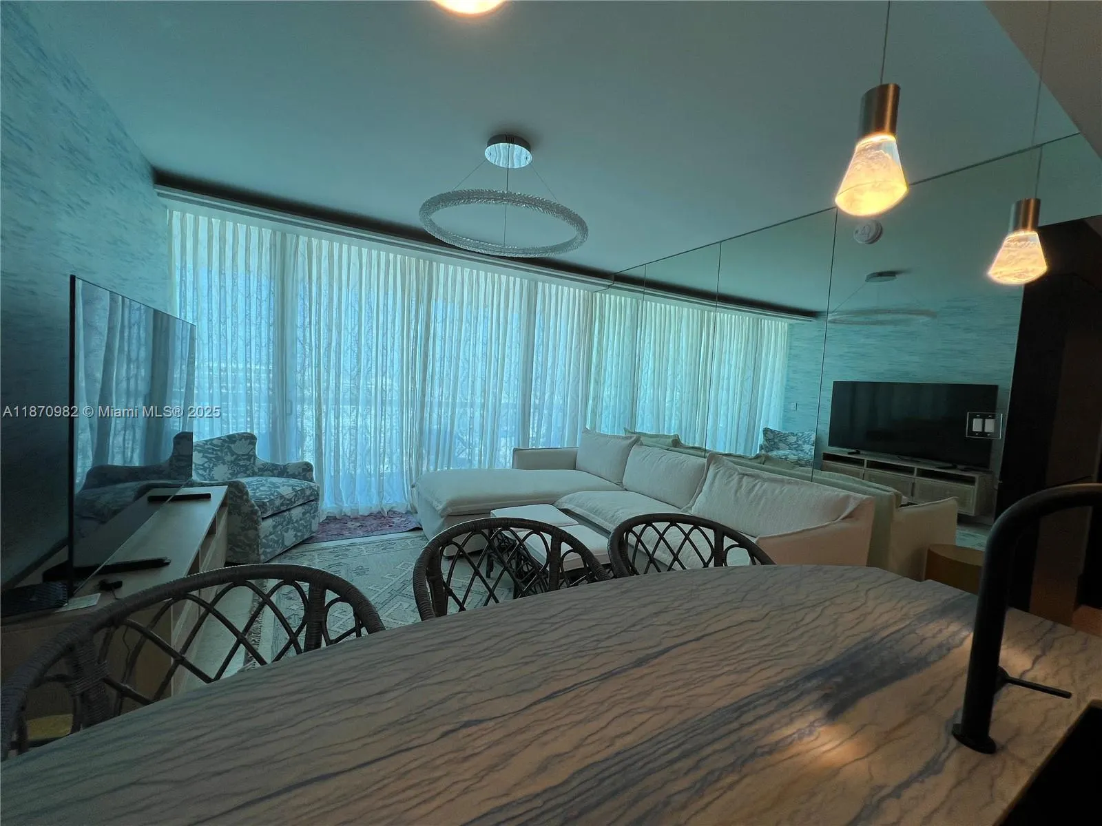 6799 Collins Ave, #1601