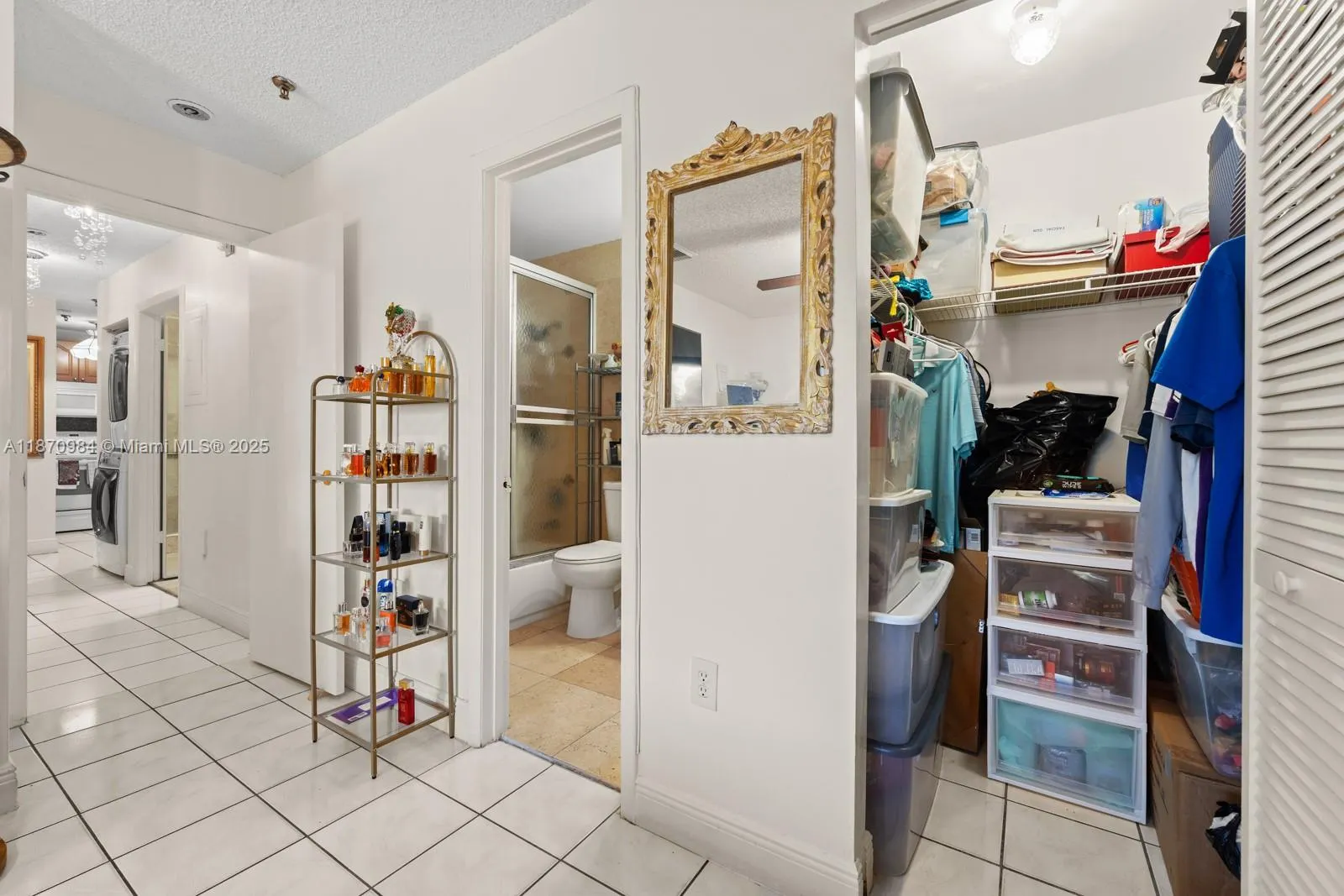 1699 SW 7th St, ## 203