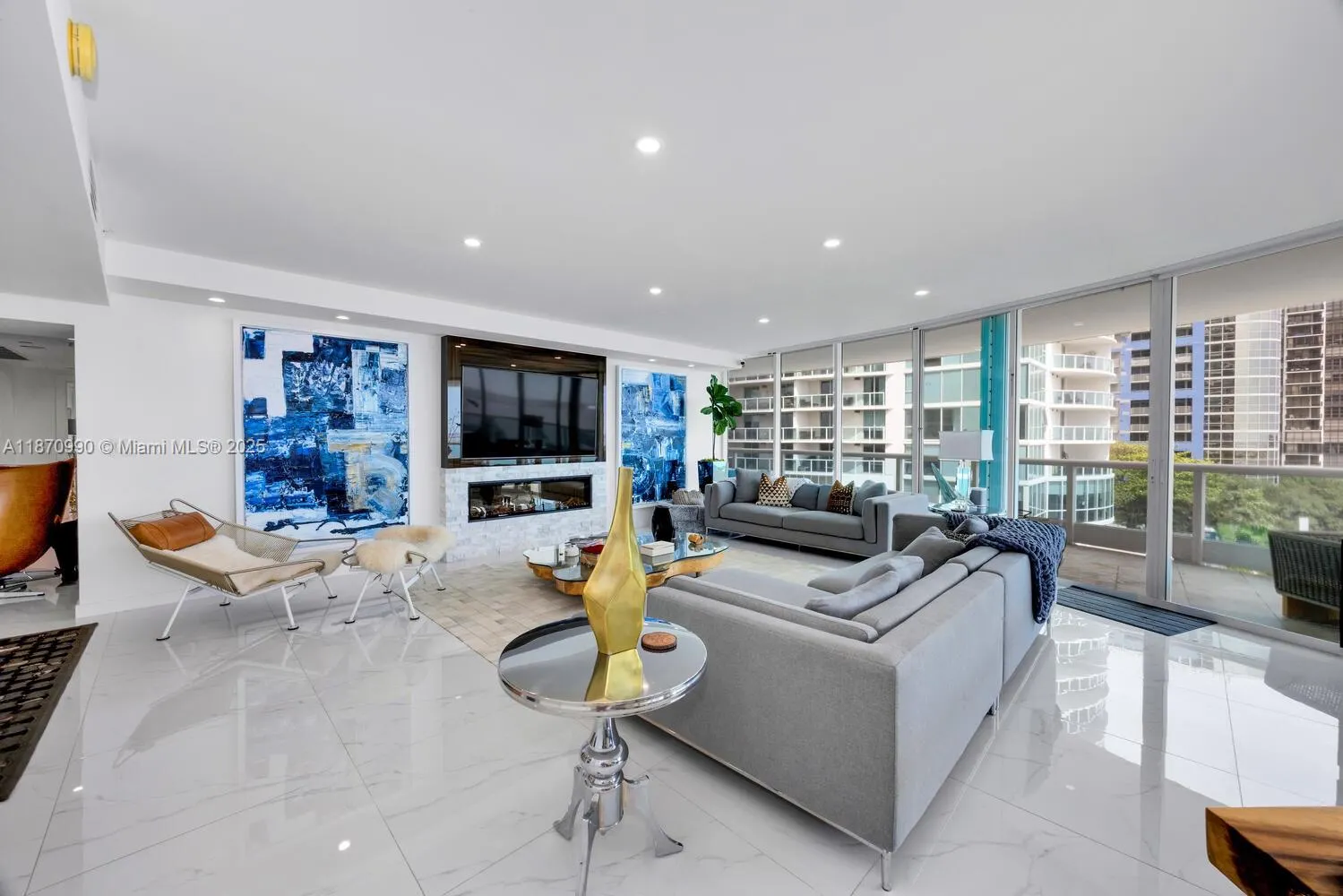 2127 Brickell Ave, #801