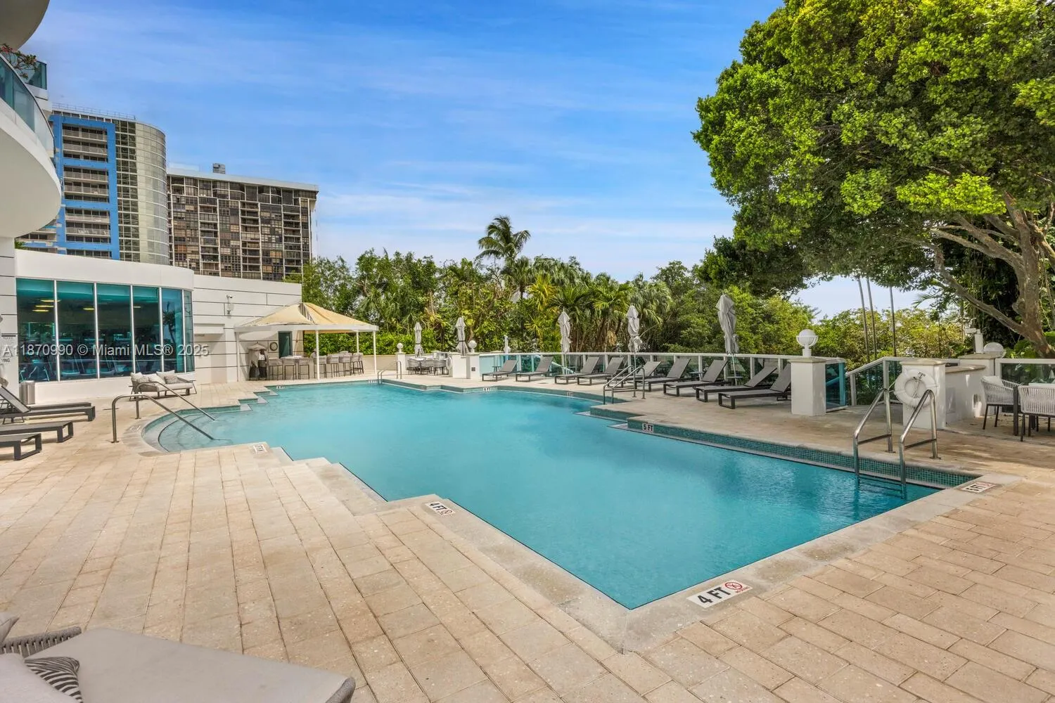 2127 Brickell Ave, #801