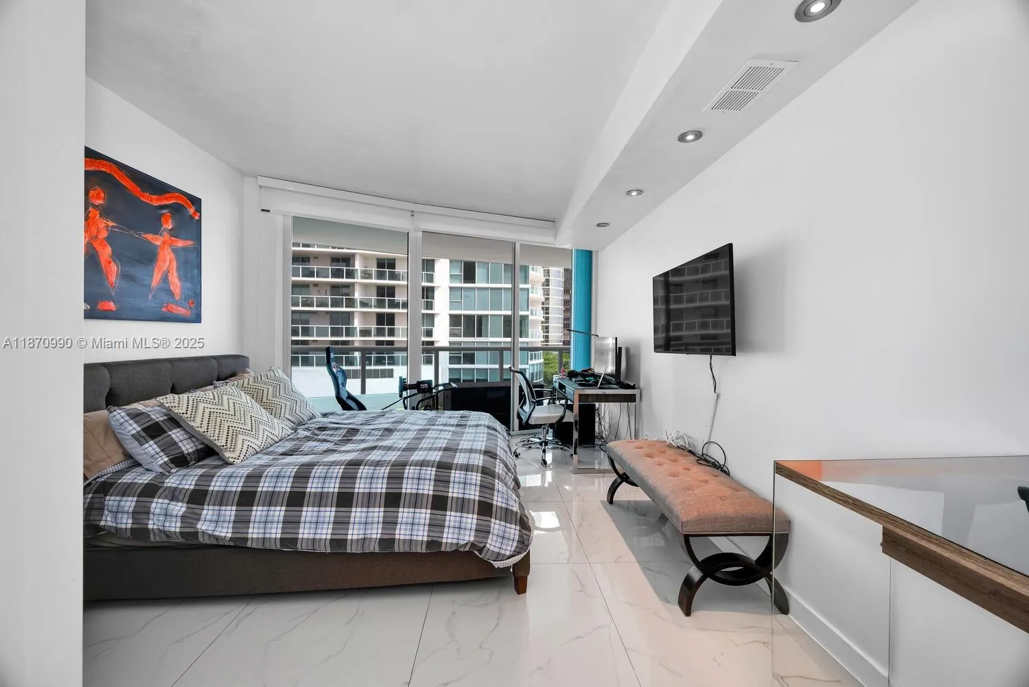2127 Brickell Ave, #801