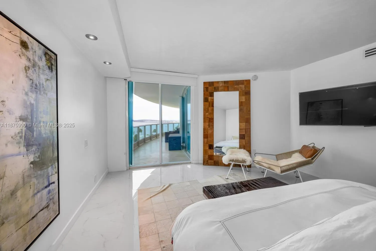 2127 Brickell Ave, #801