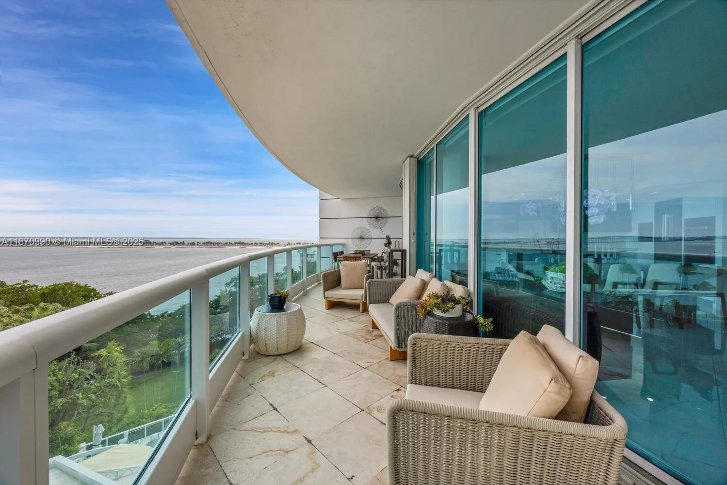 2127 Brickell Ave, #801