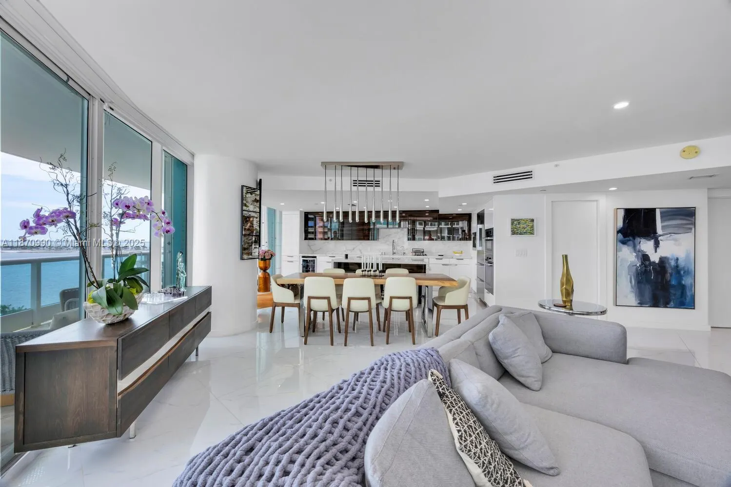 2127 Brickell Ave, #801