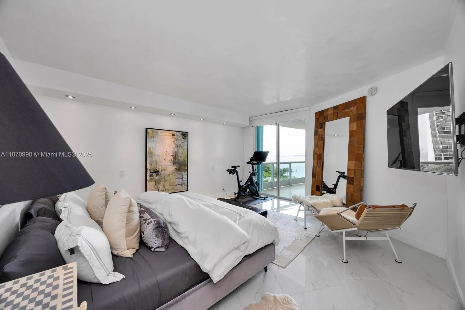 2127 Brickell Ave, #801