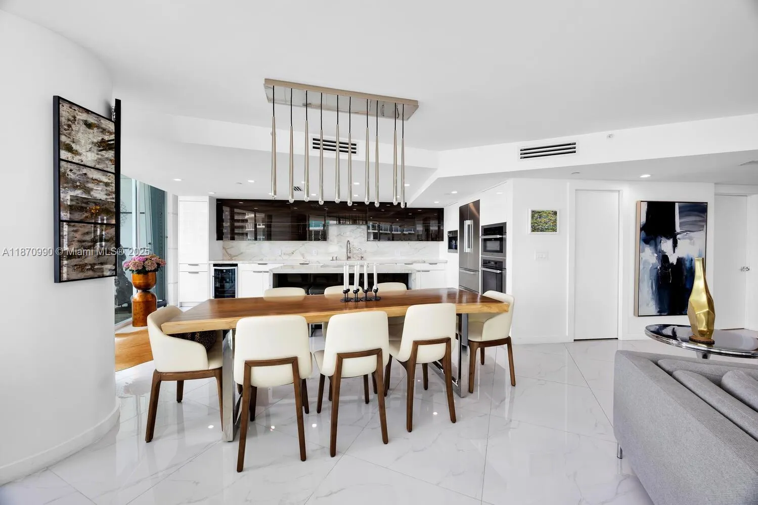 2127 Brickell Ave, #801