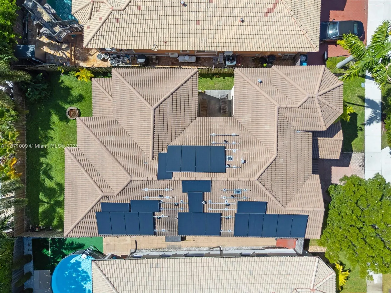 8467 NW 110th Pl