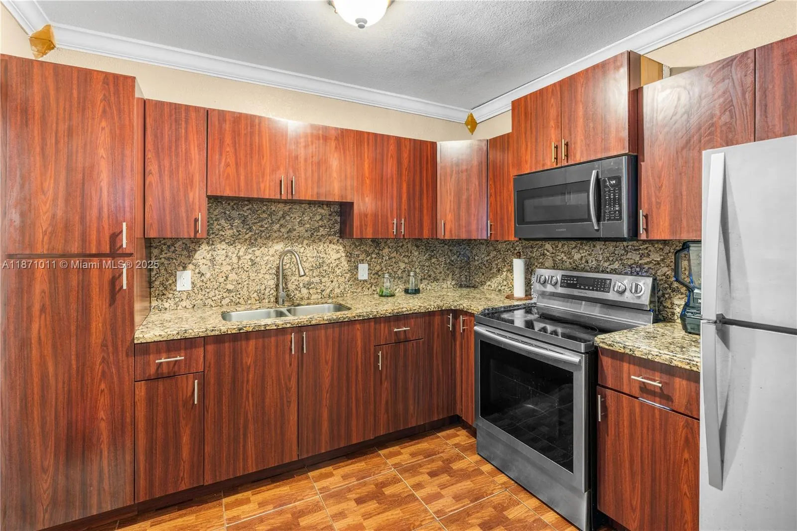 413 NW 100th Ter