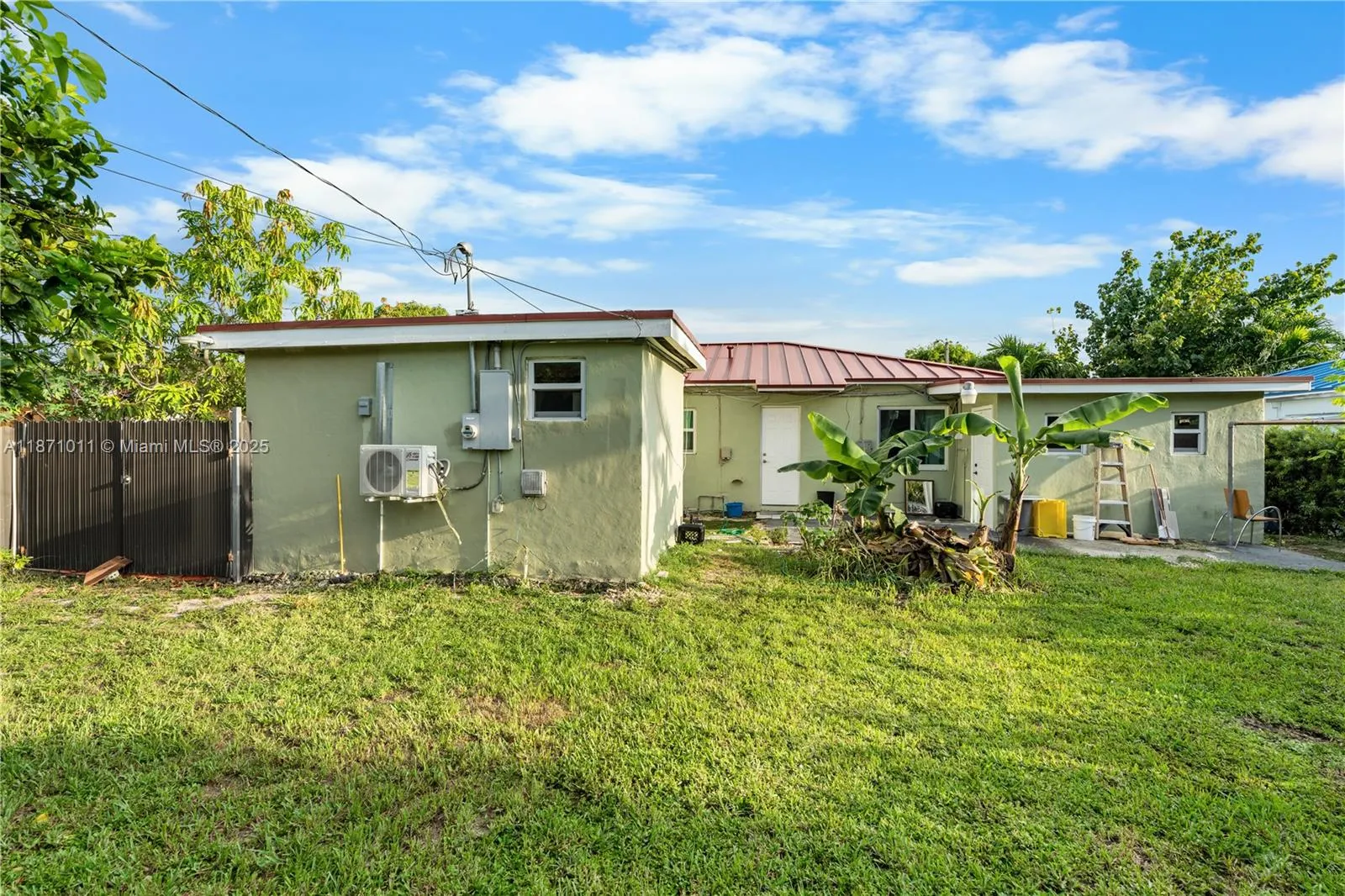 413 NW 100th Ter