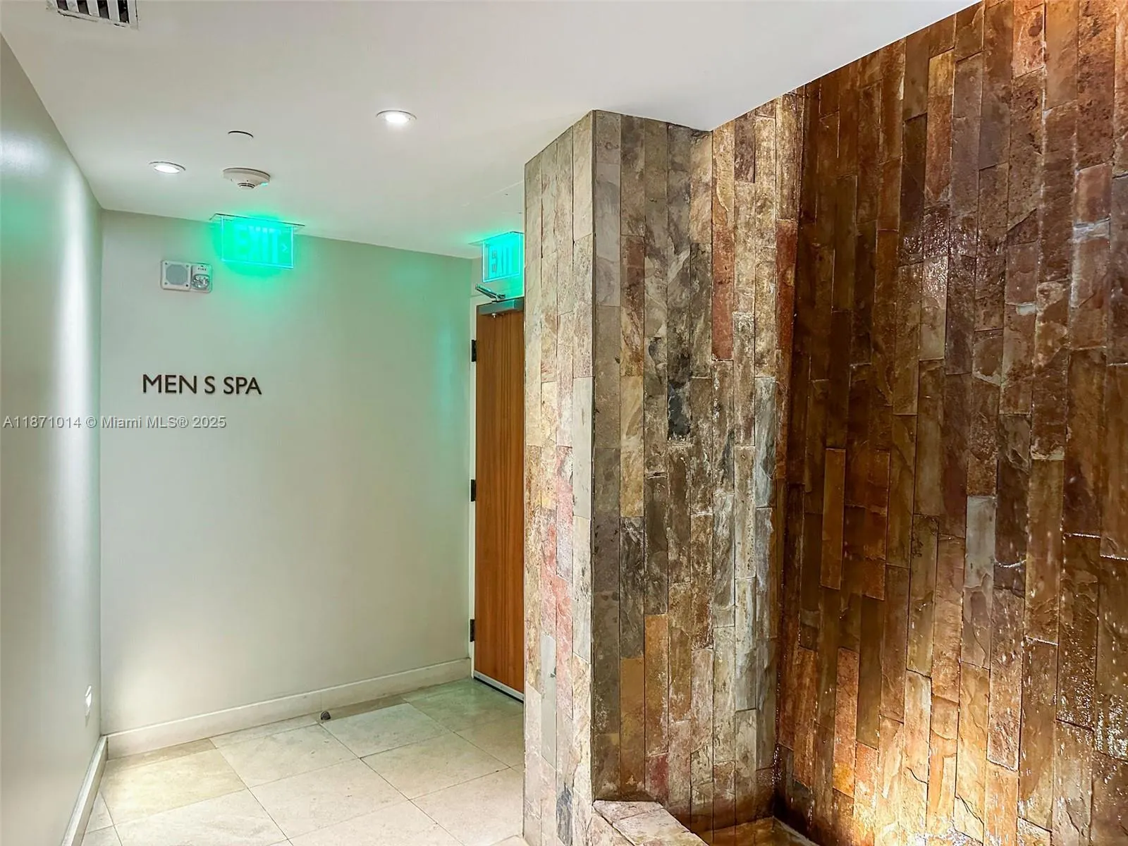 6801 Collins Ave, #508