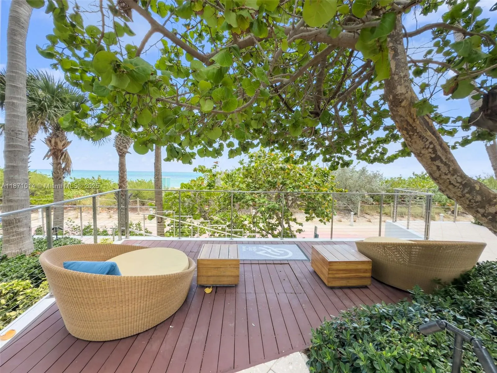 6801 Collins Ave, #508