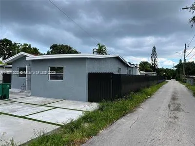 7721 NW 10th Ave, #1