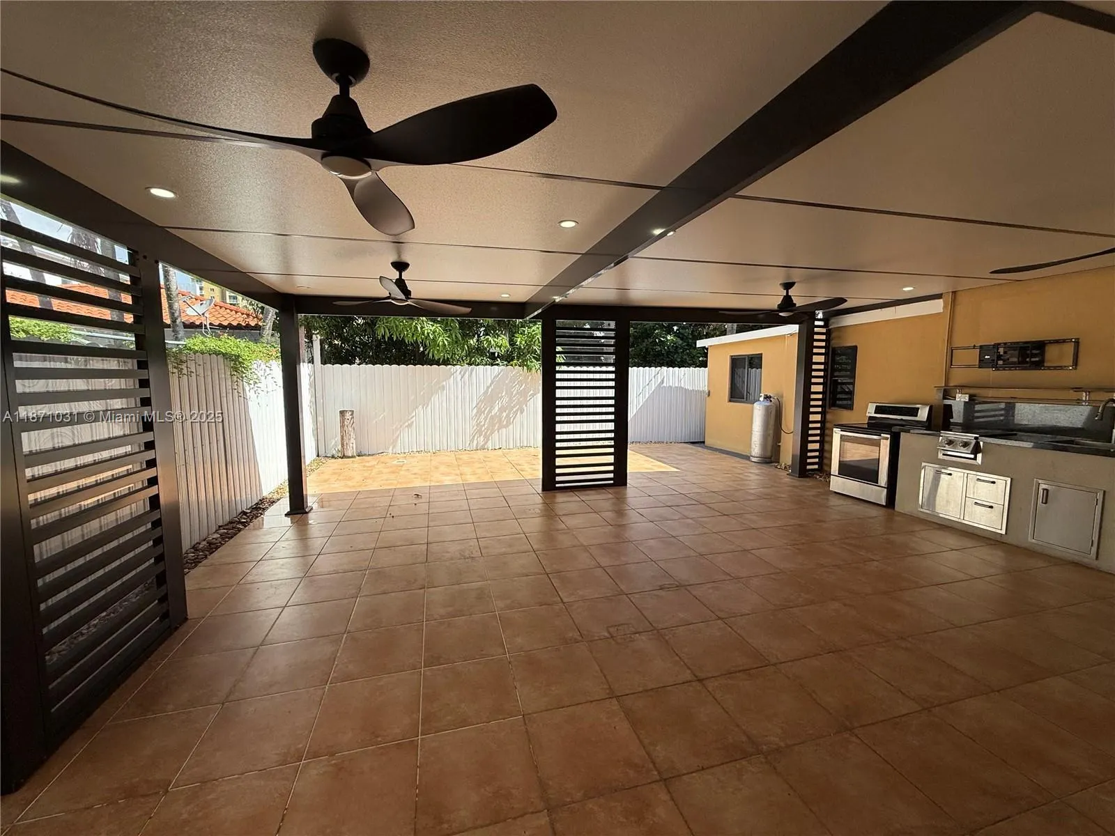 3429 SW 23rd Ter, #0