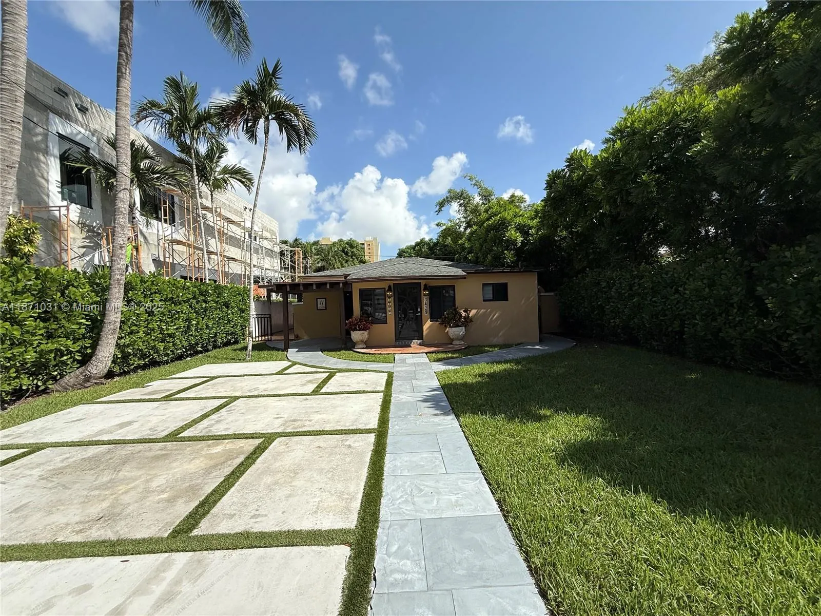 3429 SW 23rd Ter, #0