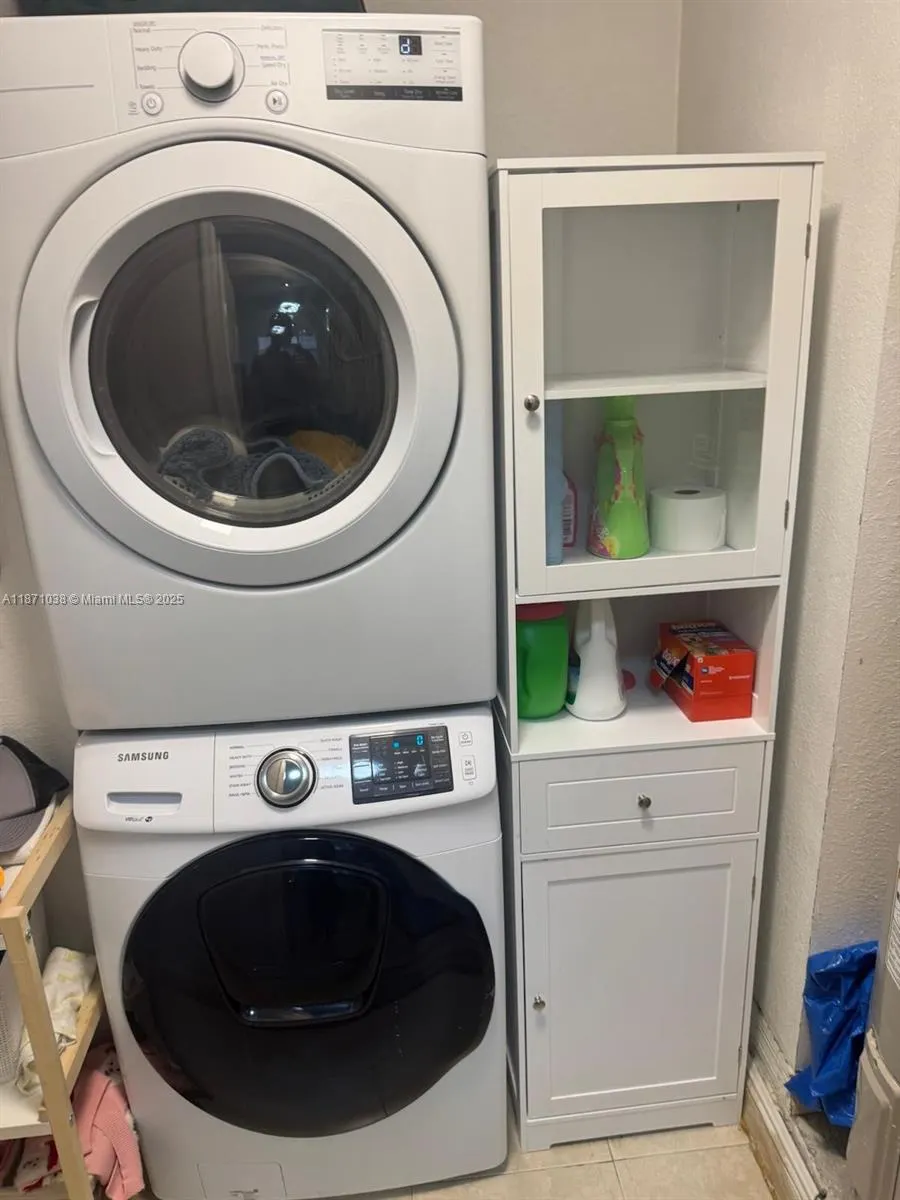 17384 SW 138 CT