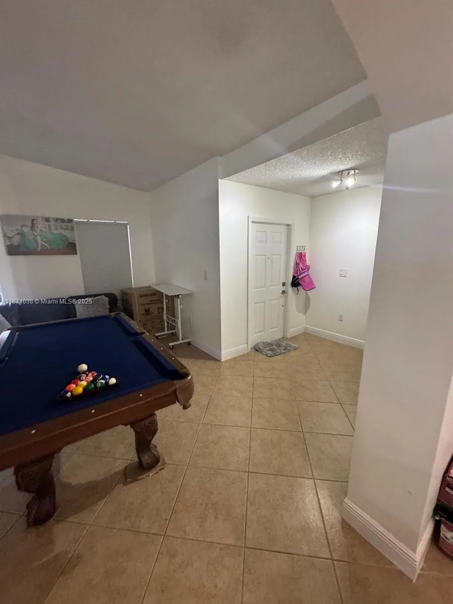 17384 SW 138 CT