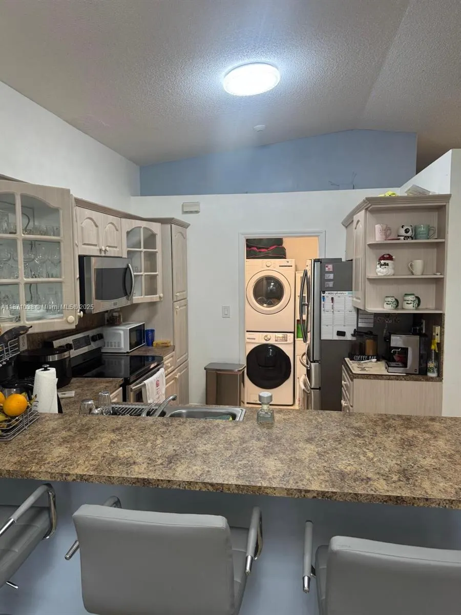 17384 SW 138 CT