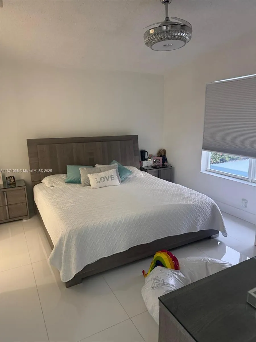 17384 SW 138 CT