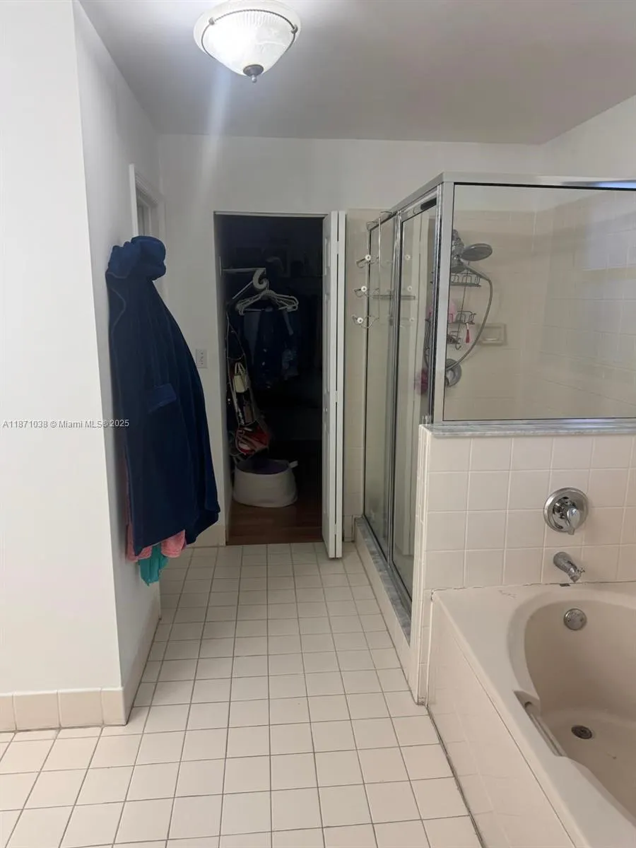 17384 SW 138 CT