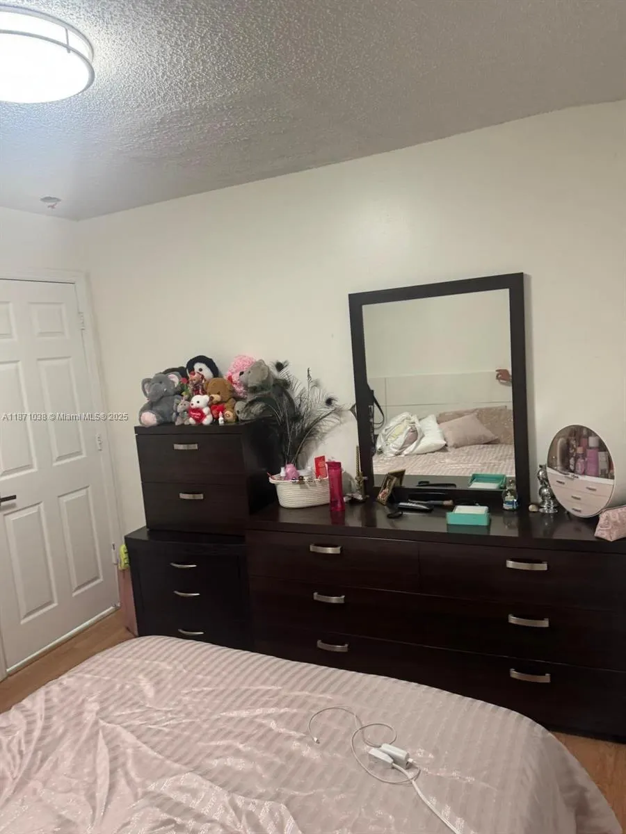 17384 SW 138 CT
