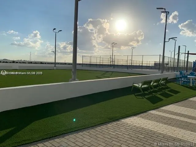 16385 Biscayne Blvd, #1702