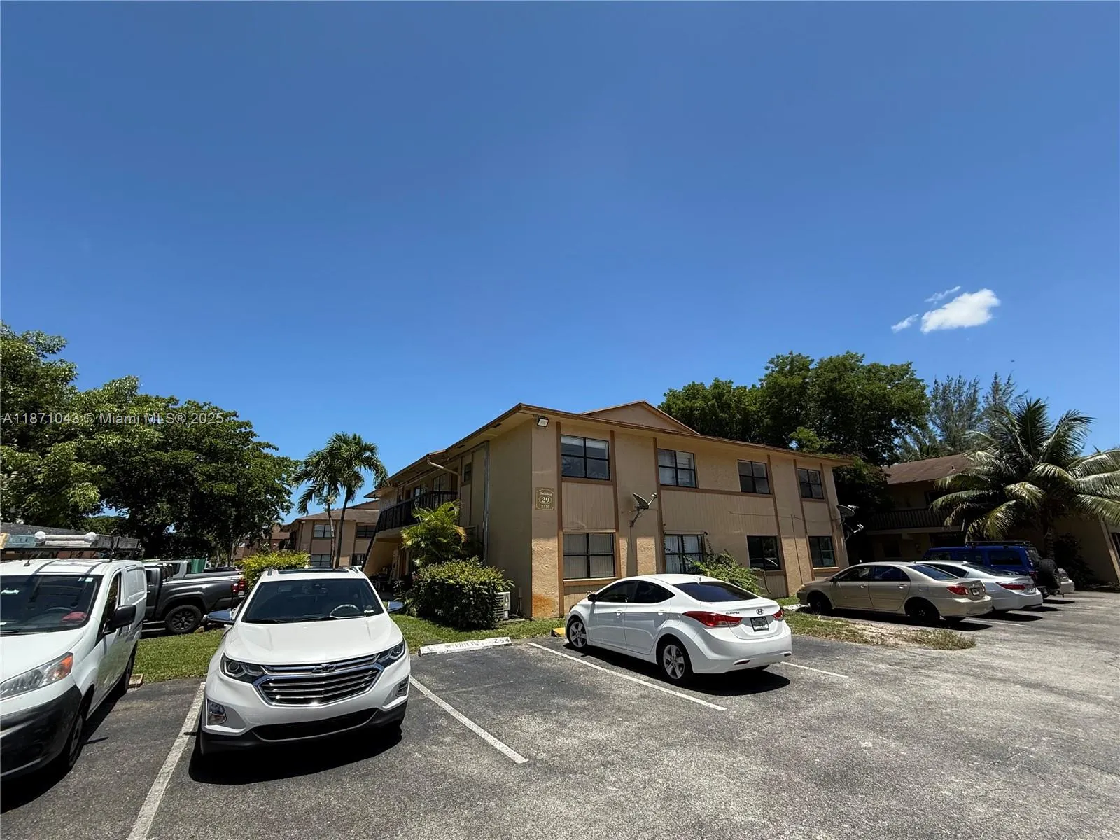 2530 W 67th Pl, #23-29
