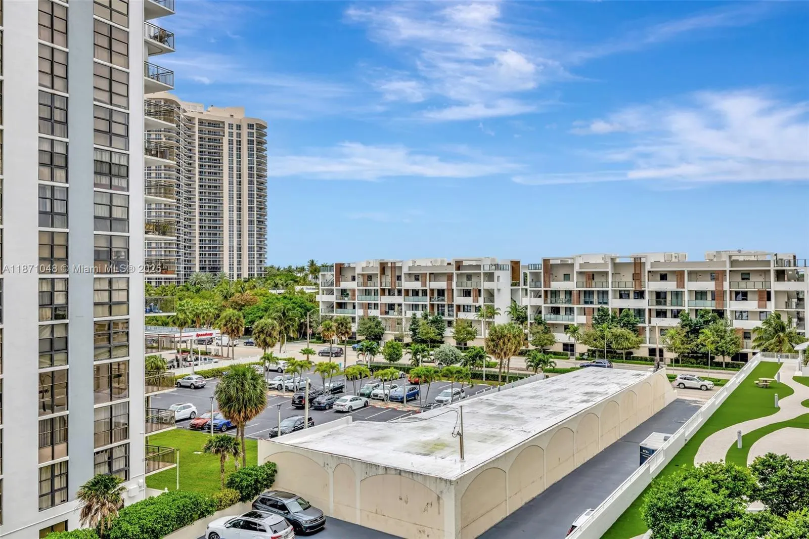 3015 N Ocean Blvd, #5B