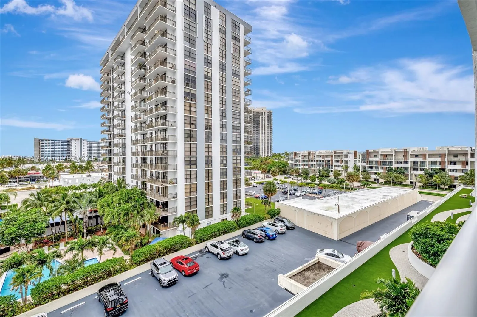 3015 N Ocean Blvd, #5B