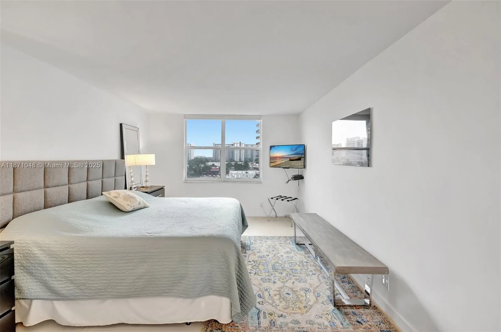 3015 N Ocean Blvd, #5B