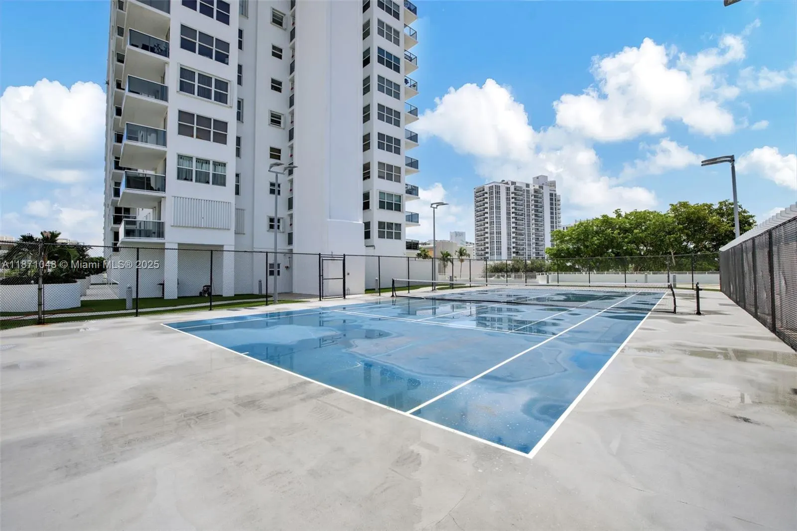 3015 N Ocean Blvd, #5B