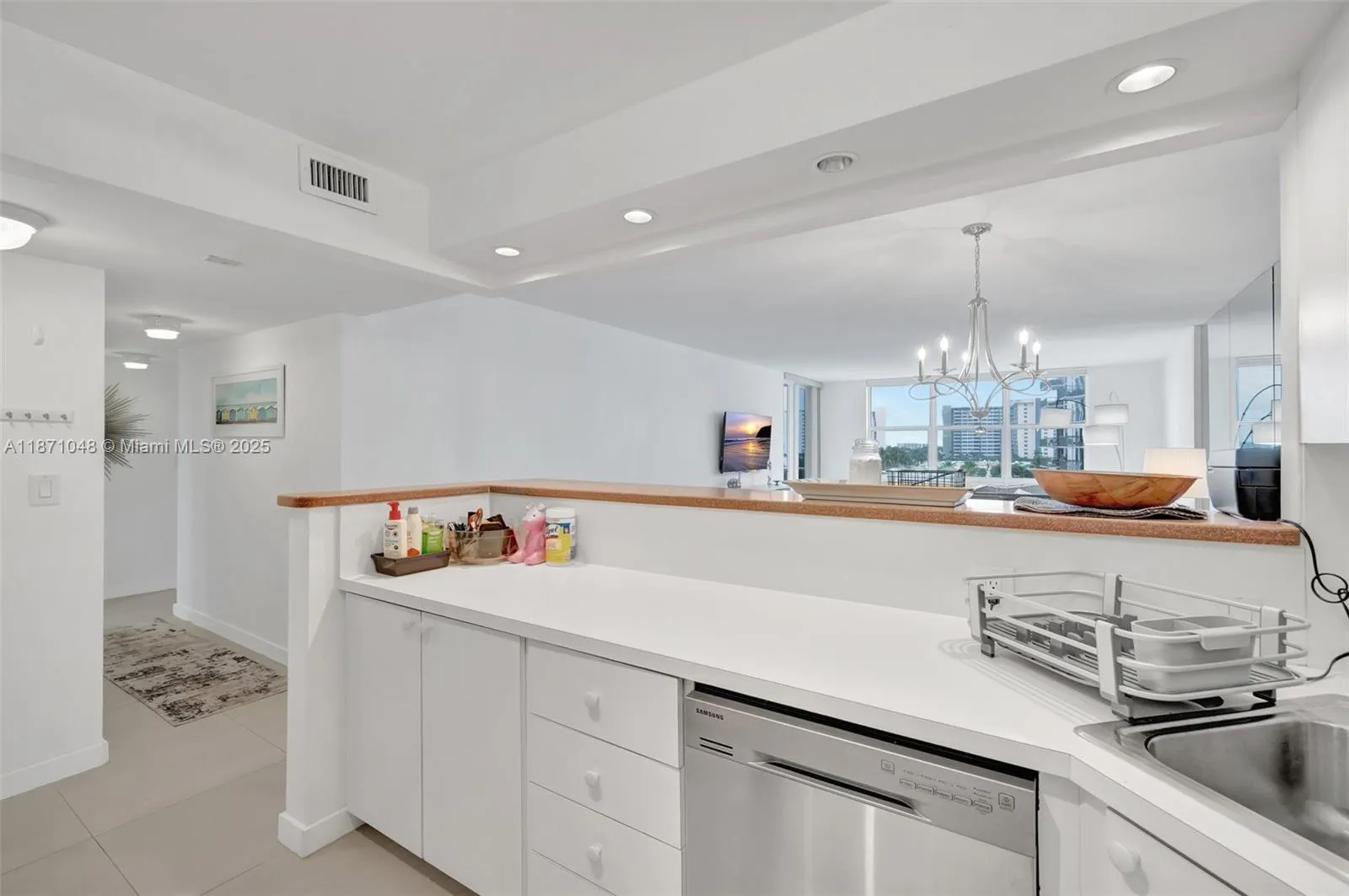 3015 N Ocean Blvd, #5B