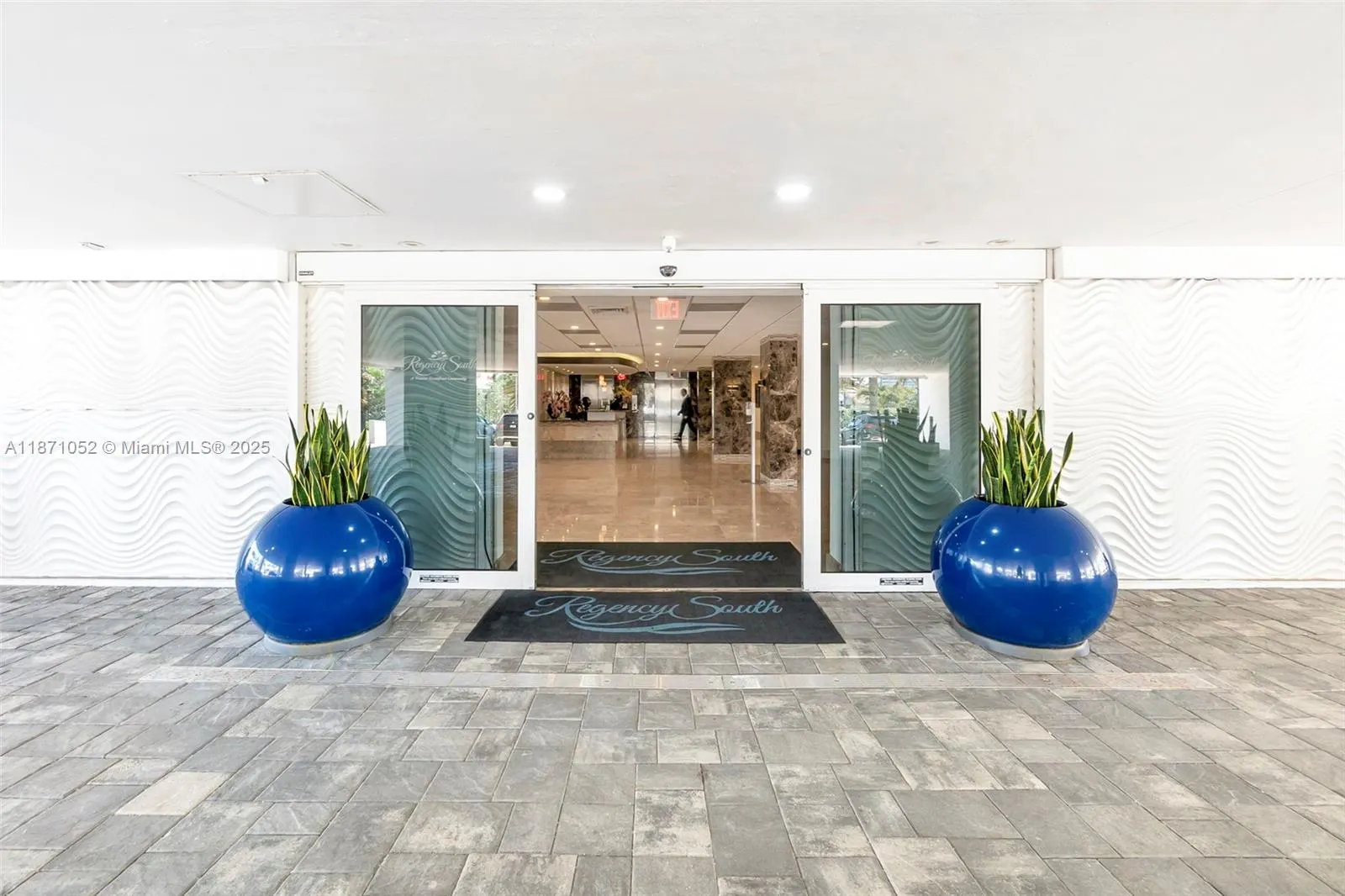 3750 Galt Ocean Dr, #2004
