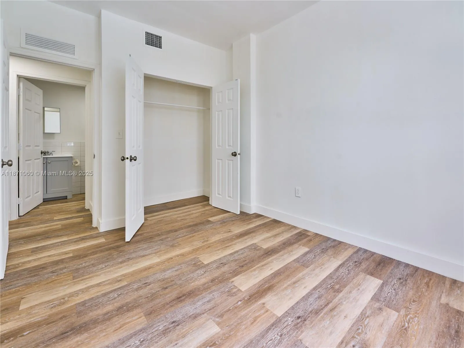 6211 NW 7th Ave, #2