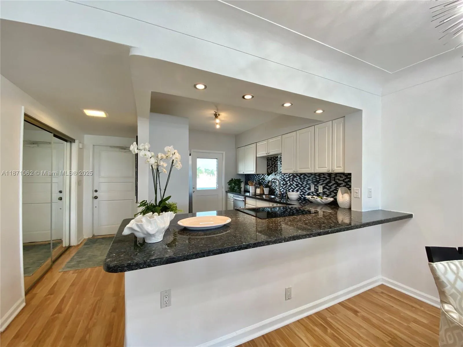 2800 NE 30th Ave, #10D
