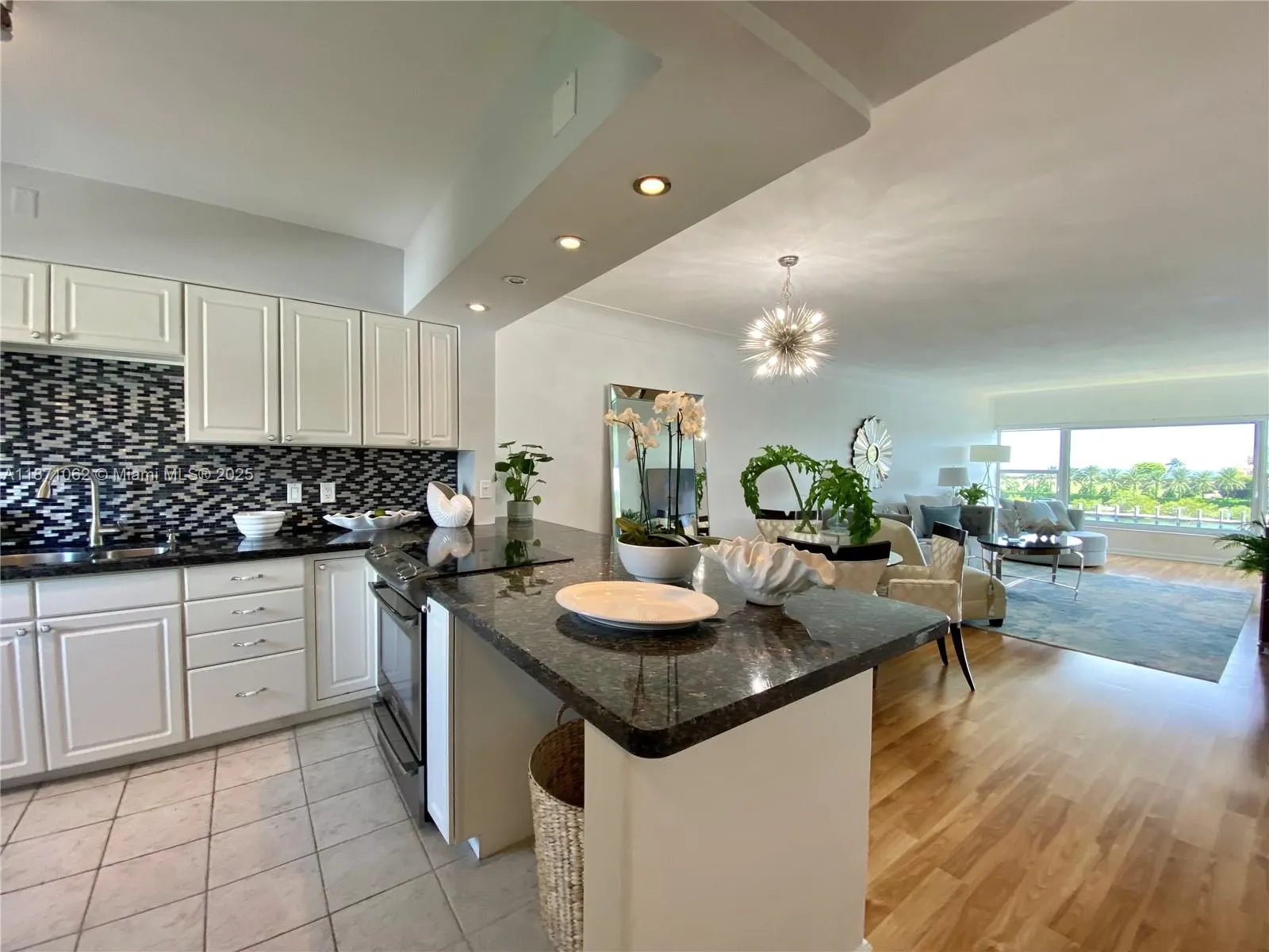 2800 NE 30th Ave, #10D