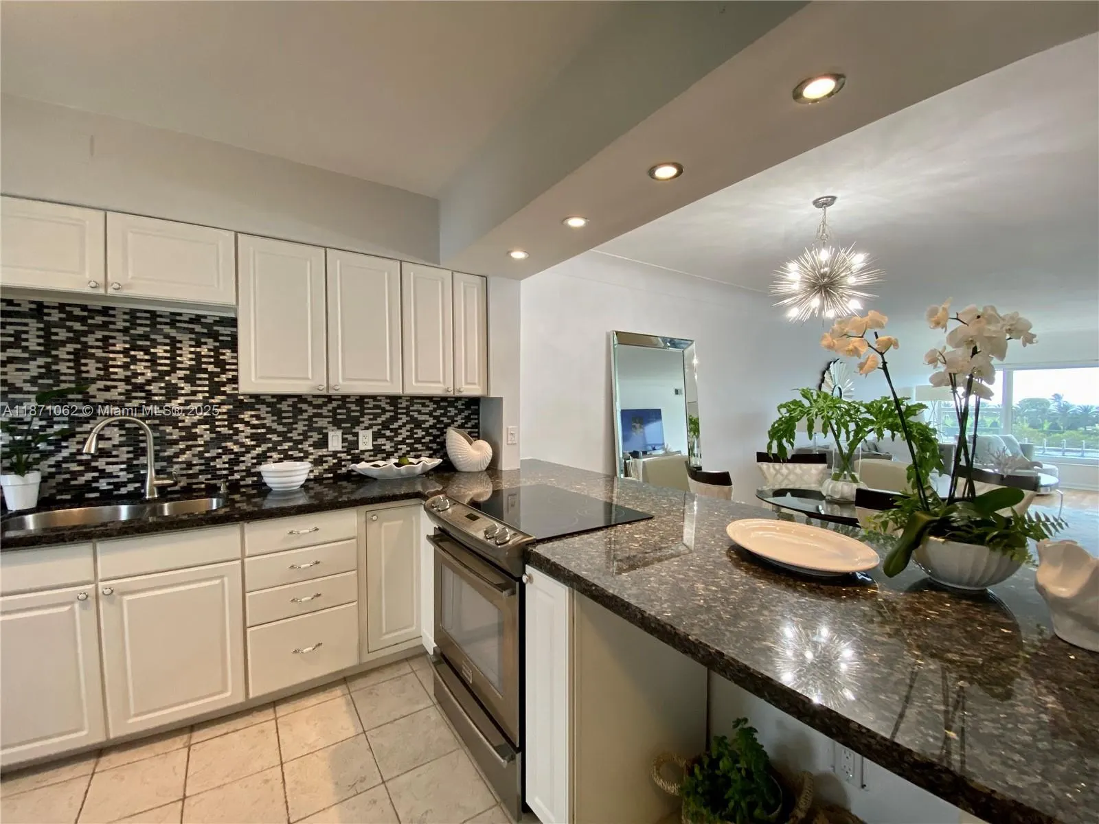 2800 NE 30th Ave, #10D
