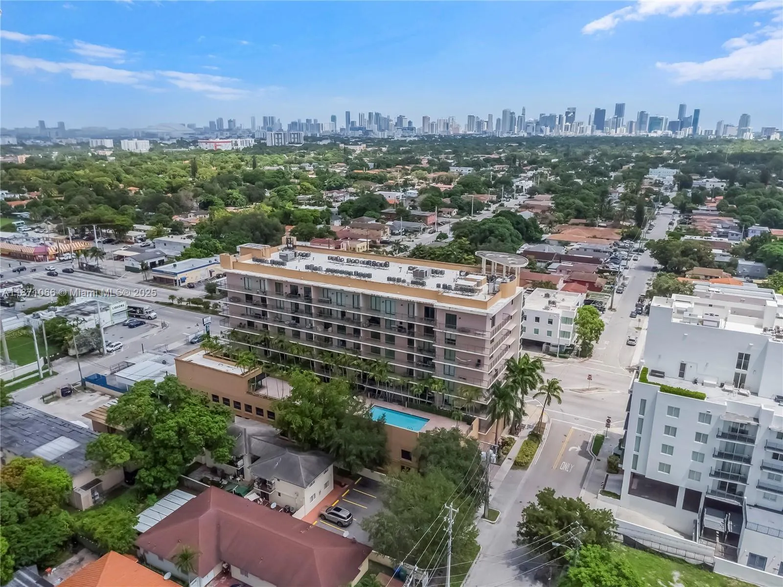 1690 SW 27th Ave, #604