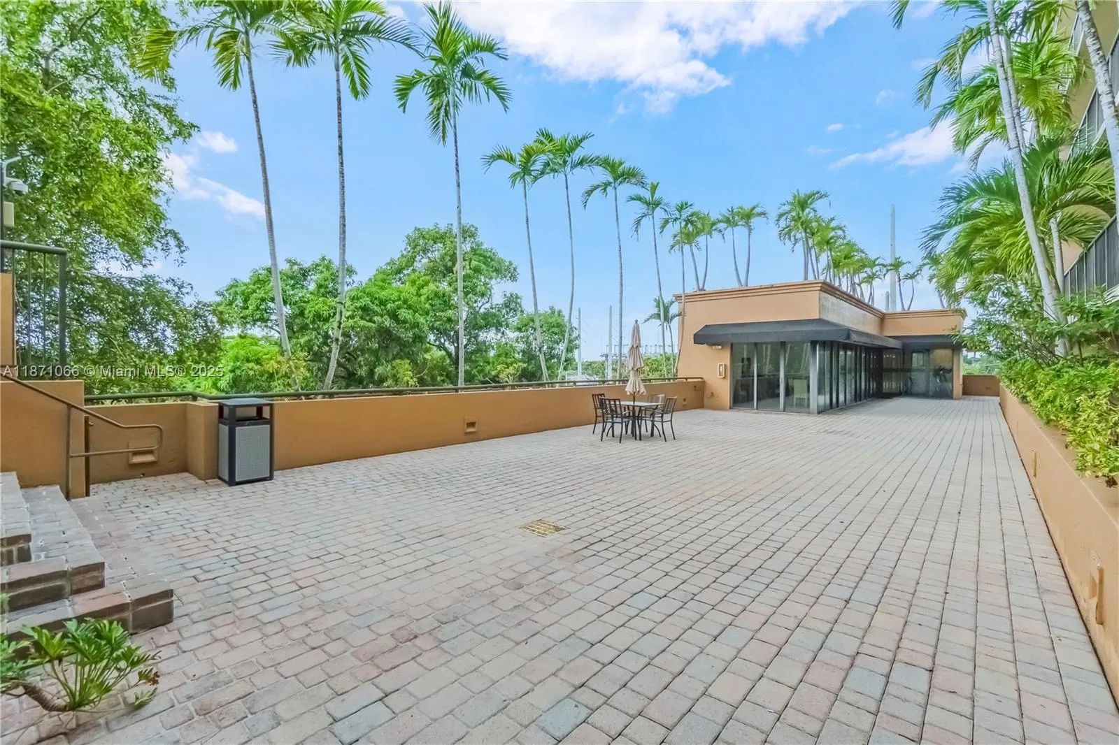 1690 SW 27th Ave, #604