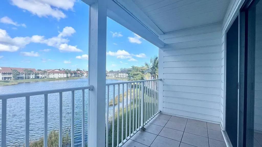 258 Cypress Point Dr, #258