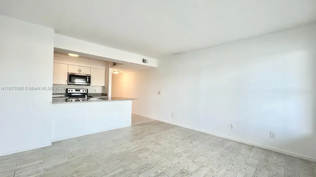 258 Cypress Point Dr, #258