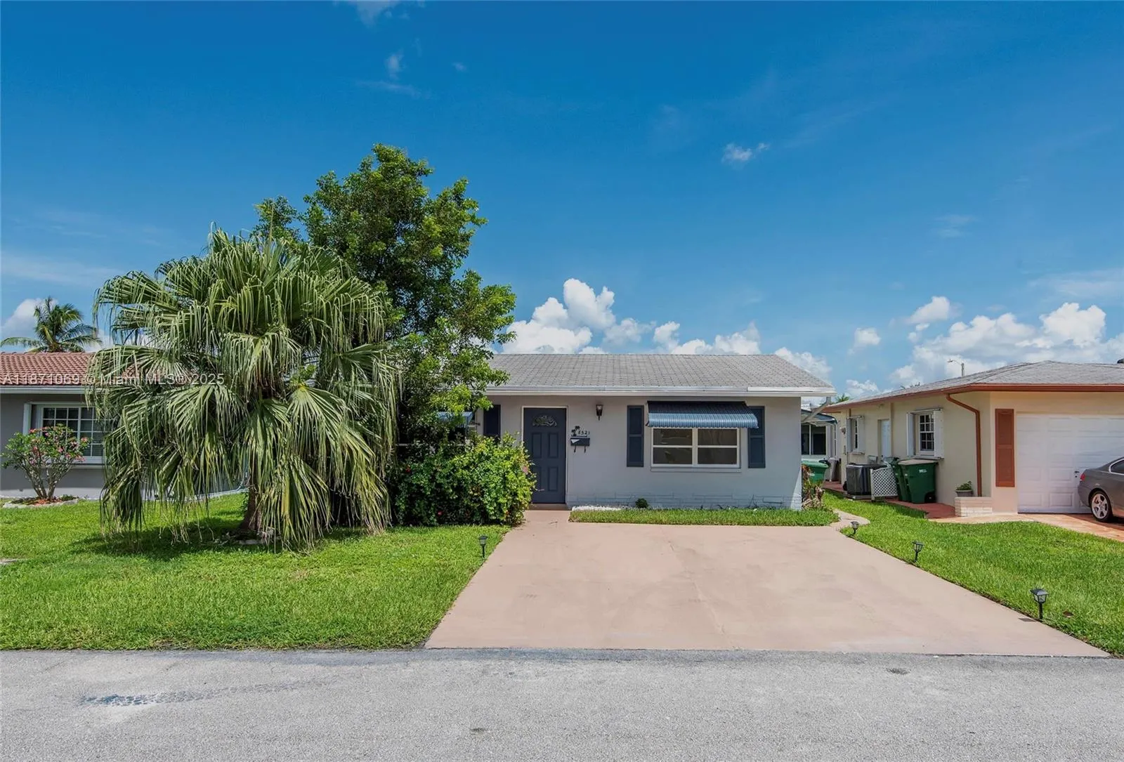 8521 NW 57th Ct