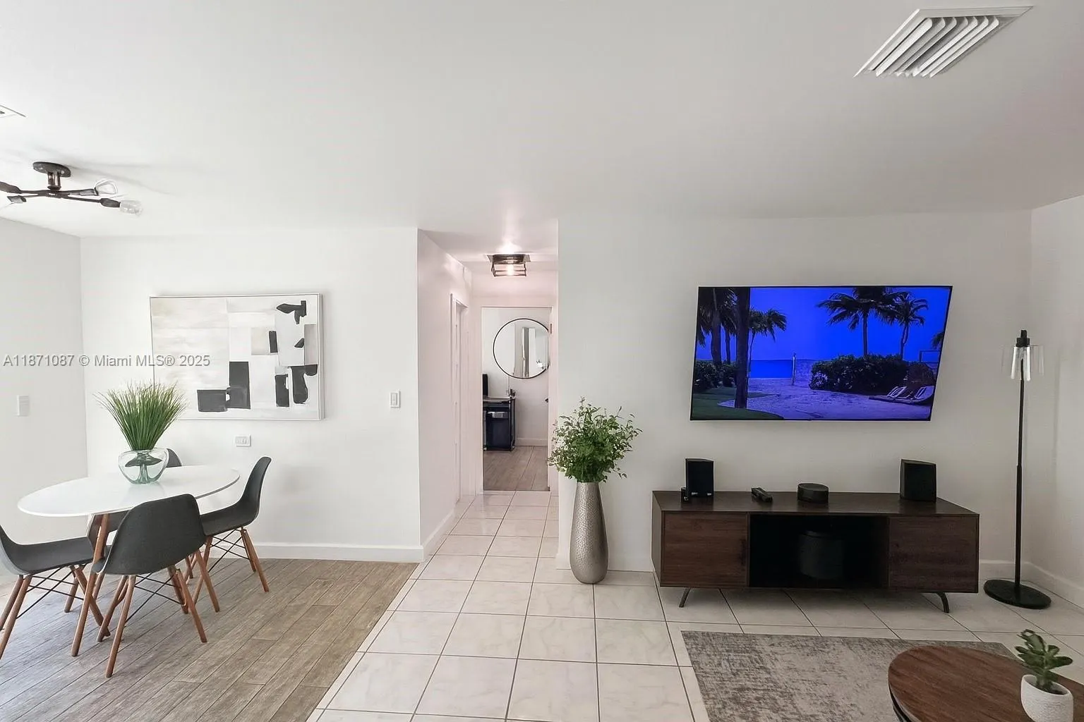 2321 Island Dr
