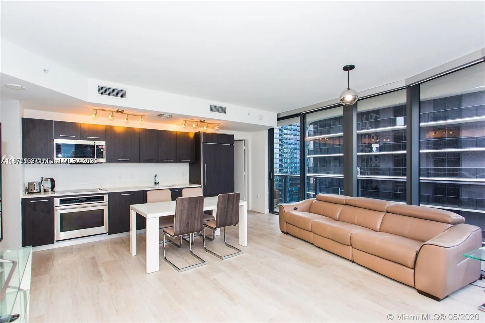 55 SW 9th St, #2903