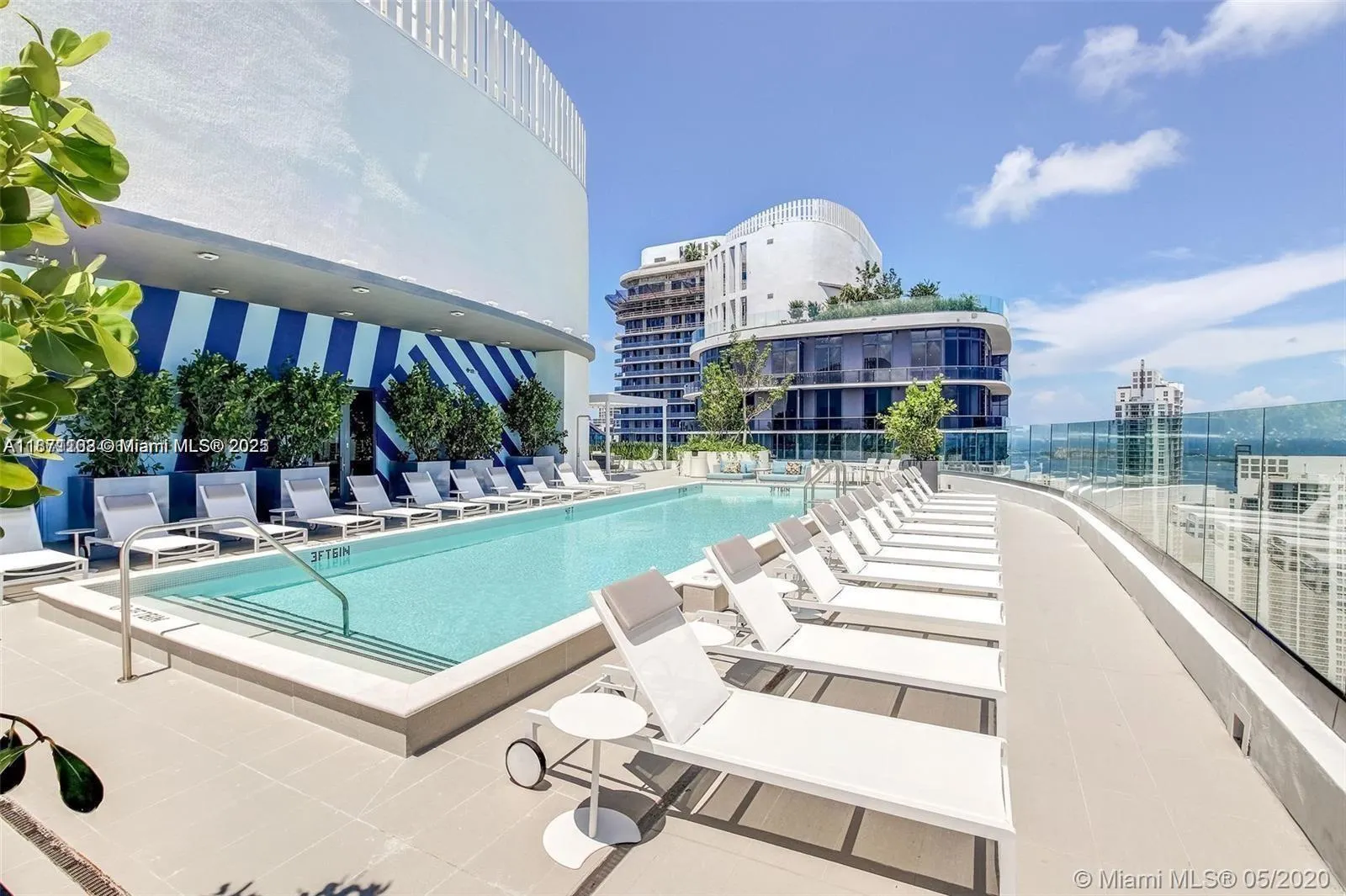 55 SW 9th St, #2903