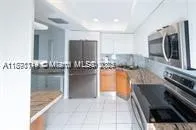 100 Golden Isles Dr, #809