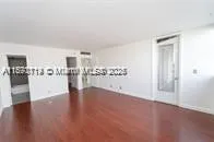 100 Golden Isles Dr, #809