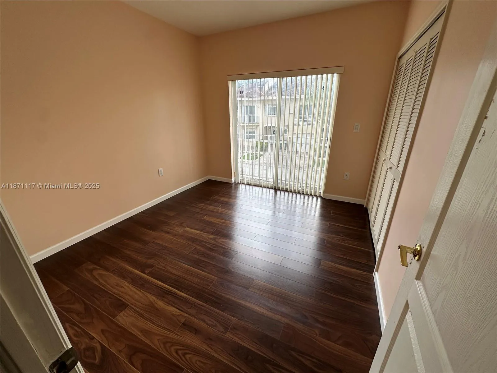 10150 SW 88th St, #106